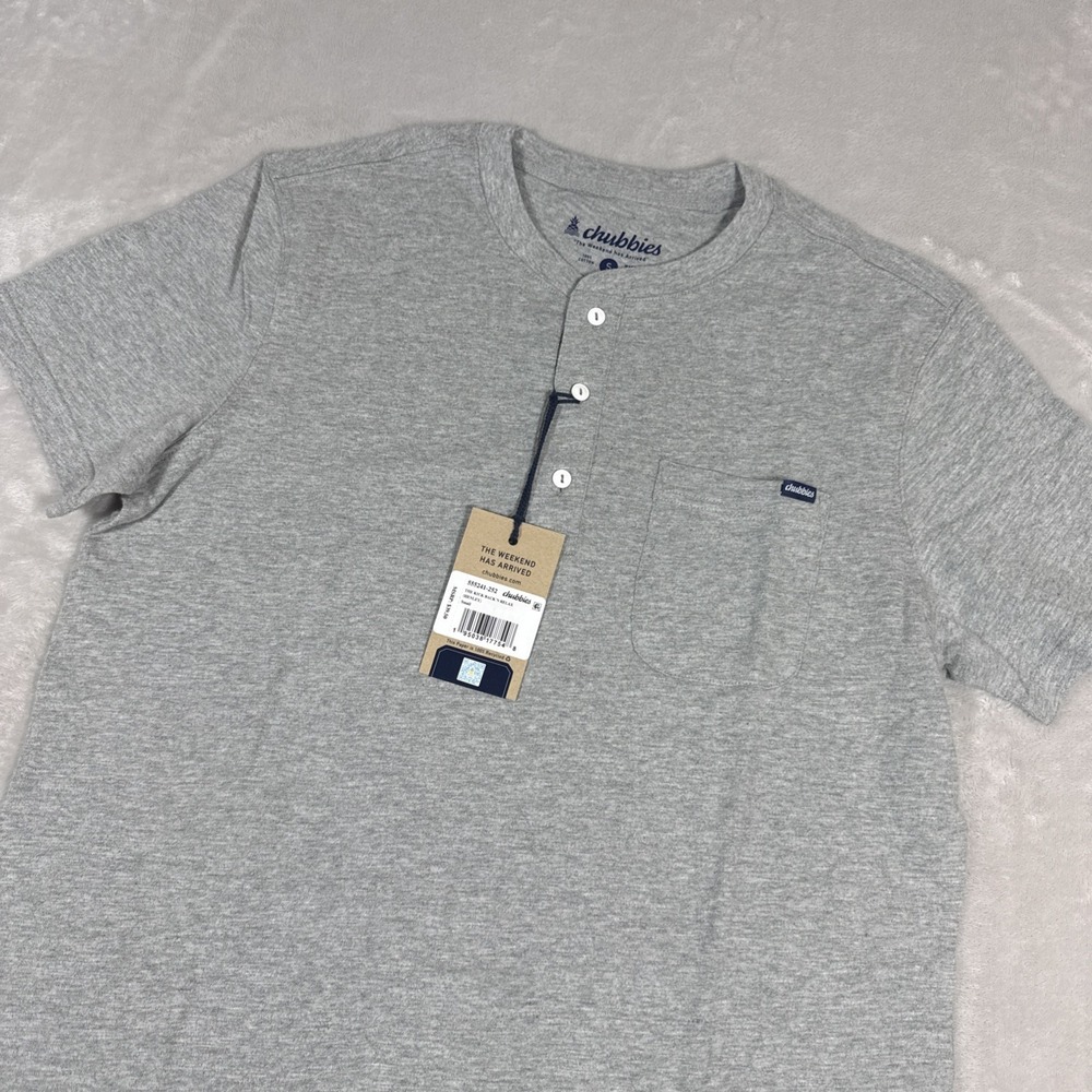 Chubbies T-Shirt Men's Gray The Kick Back N' Relax Size Small Cotton